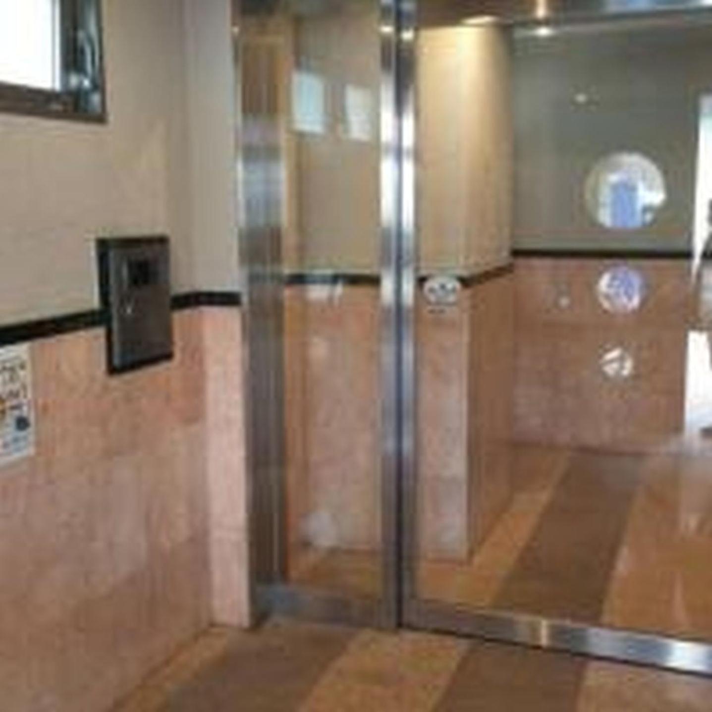 グランディ404 Appartement Ōsaka